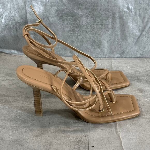 GUESS Women's Medium Brown Leeba Strappy Square-Toe Dress Sandals SZ 7 - Picture 1 of 10